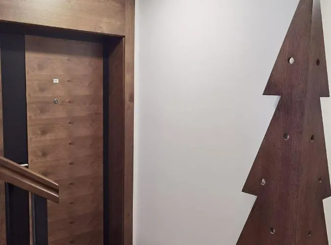 Апартаменты Borovi 2, 7 *