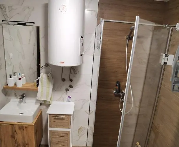 Borovi 2, 7 Апартаменты Дивчибаре